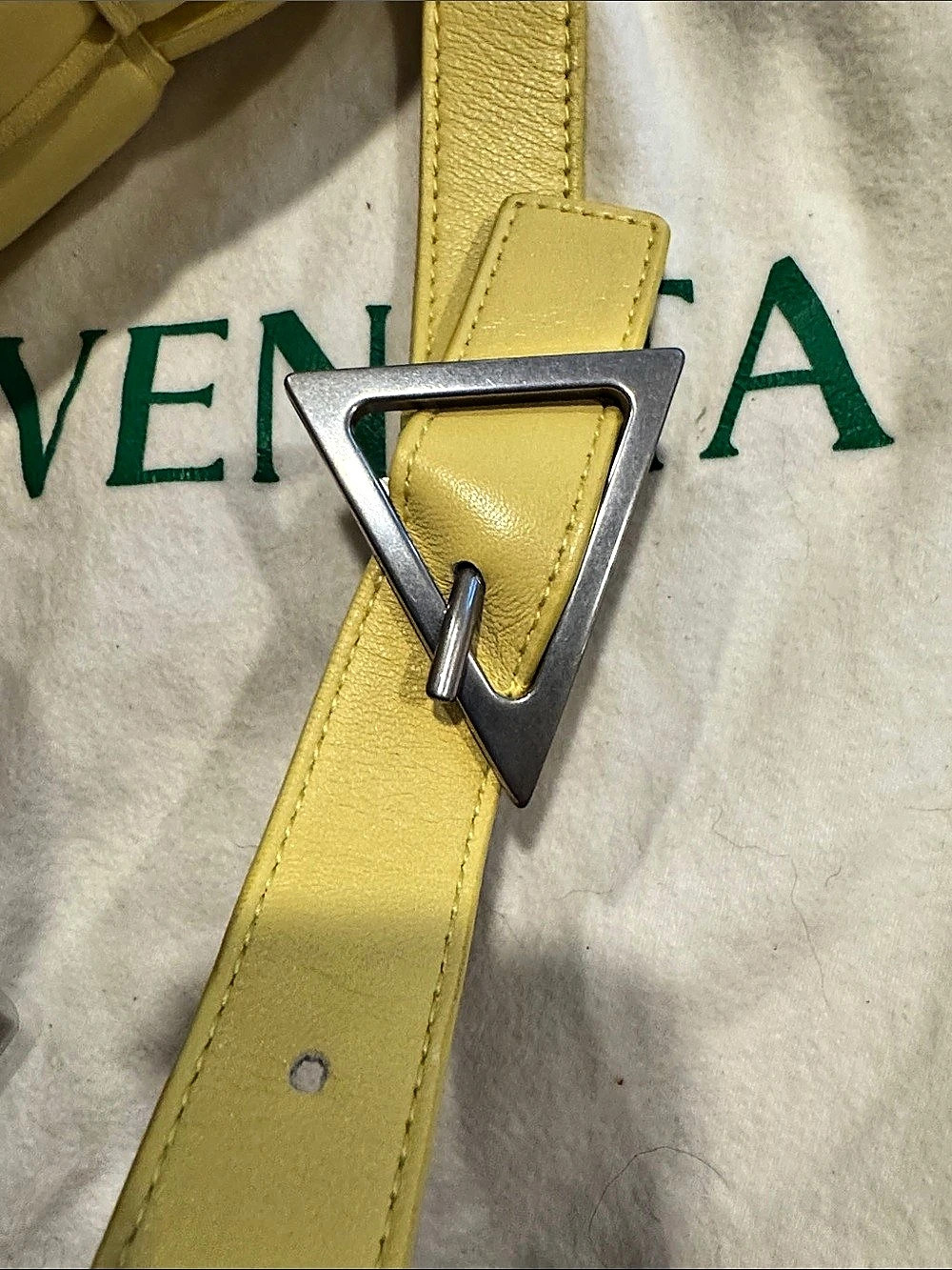 Bottega Veneta Padded Cassette Bag Mini Shoulder Bag in Yellow Leather - Picture 3 of 11